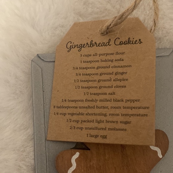 Target BP 2022 Christmas Ornaments - Picture 3 of 14